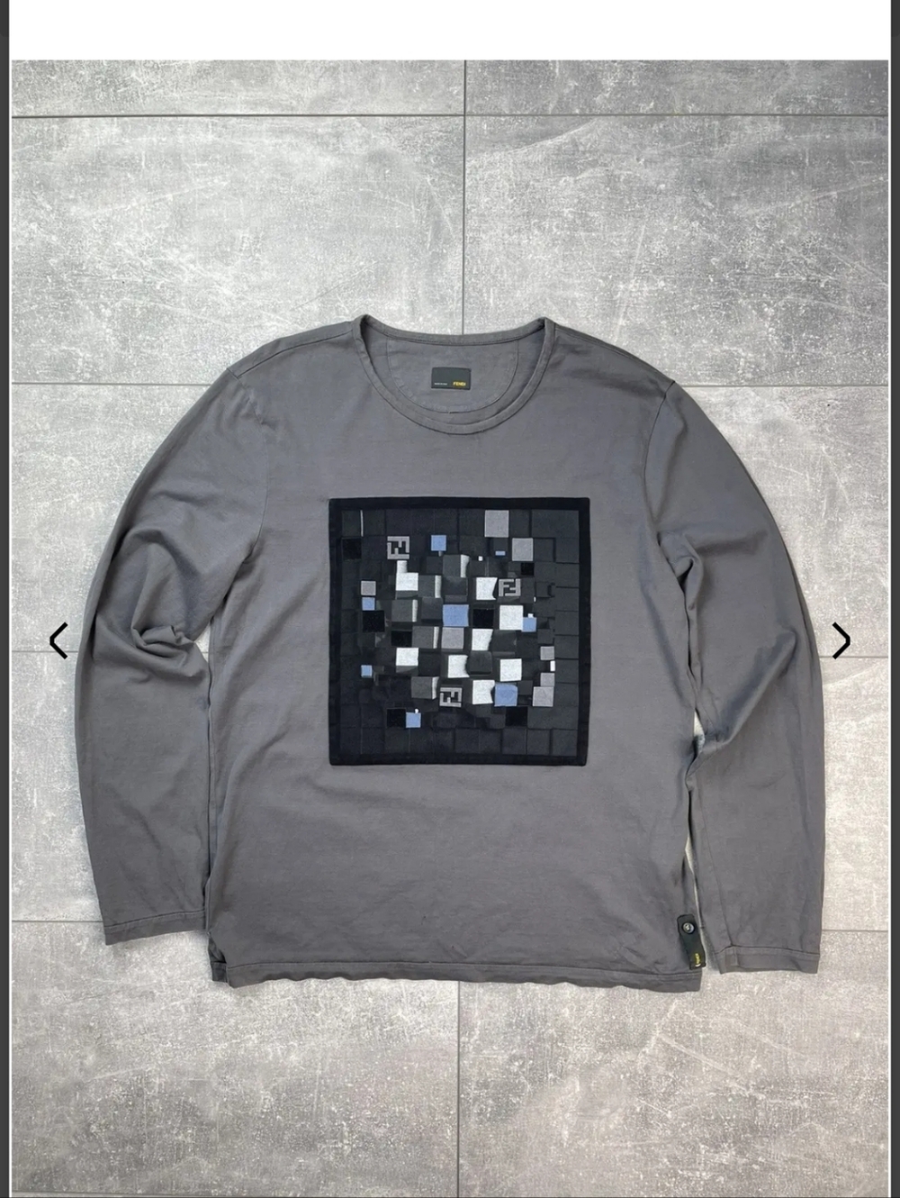 Men's Fendi Gray Long-Sleeve Graphic Crewneck Shirt